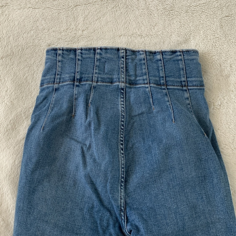 ✨ Free People High Rise Flare Jeans -Size 25 - Picture 9 of 10
